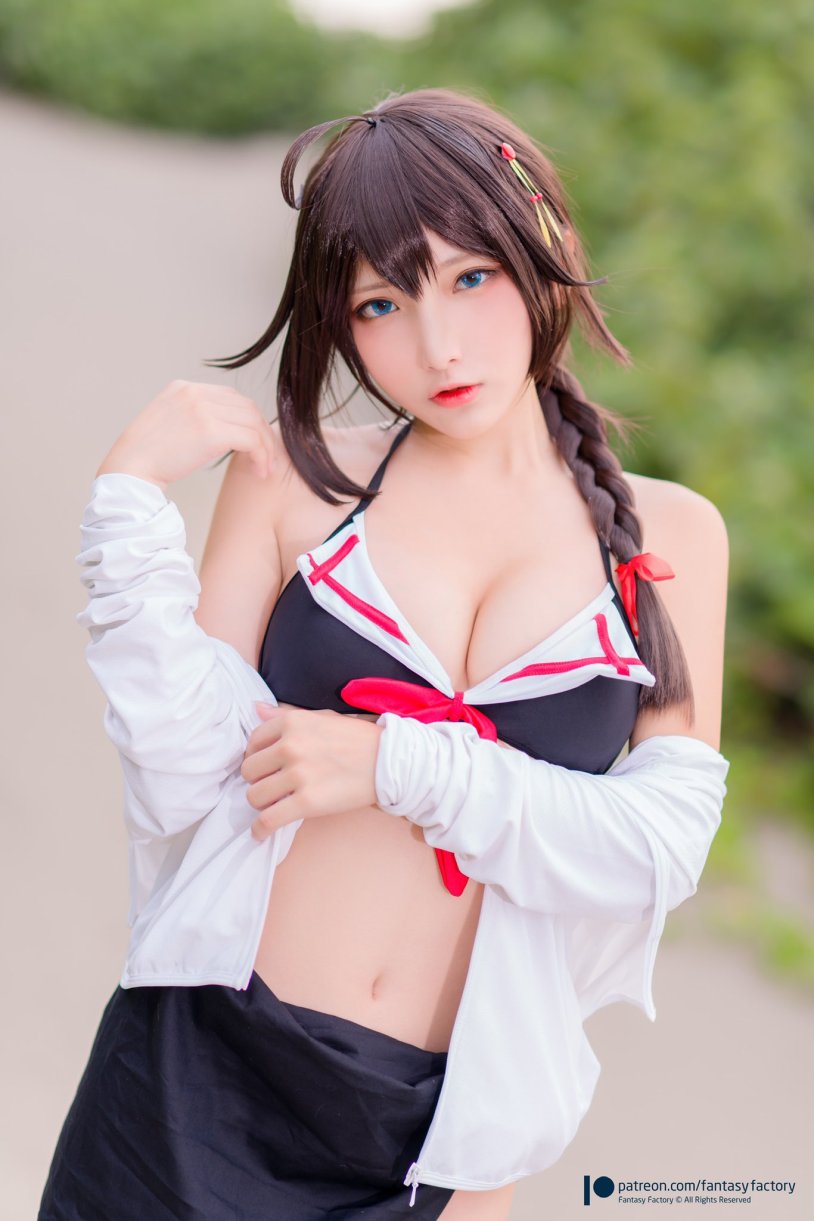 Tif Lokhart Sakimi 18