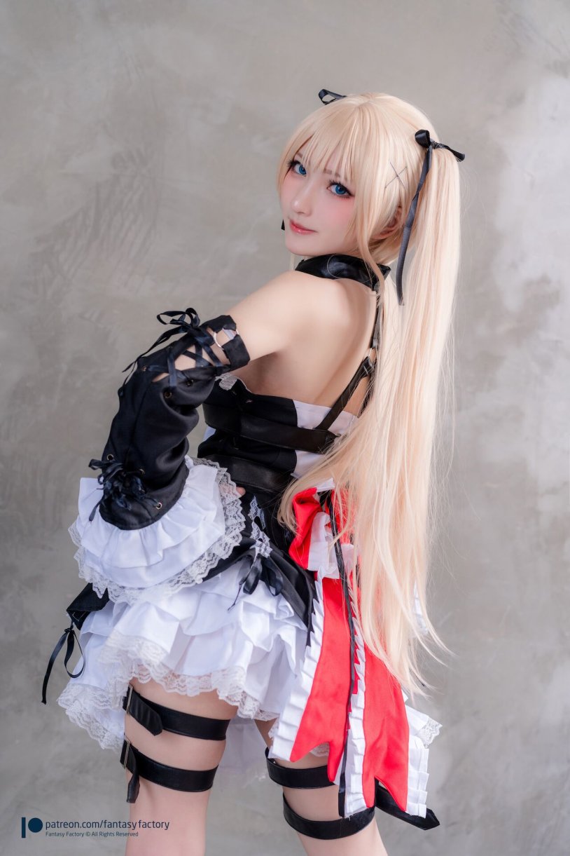 Naked cosplay Fantasy_Factory