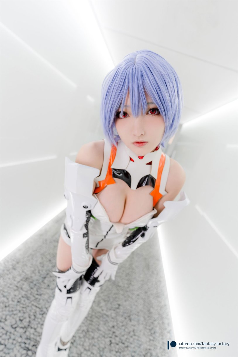 Rei Ayanami cosplay +18