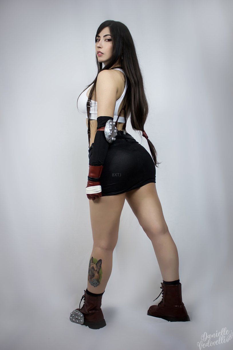 Snowball with a tattoo red picture