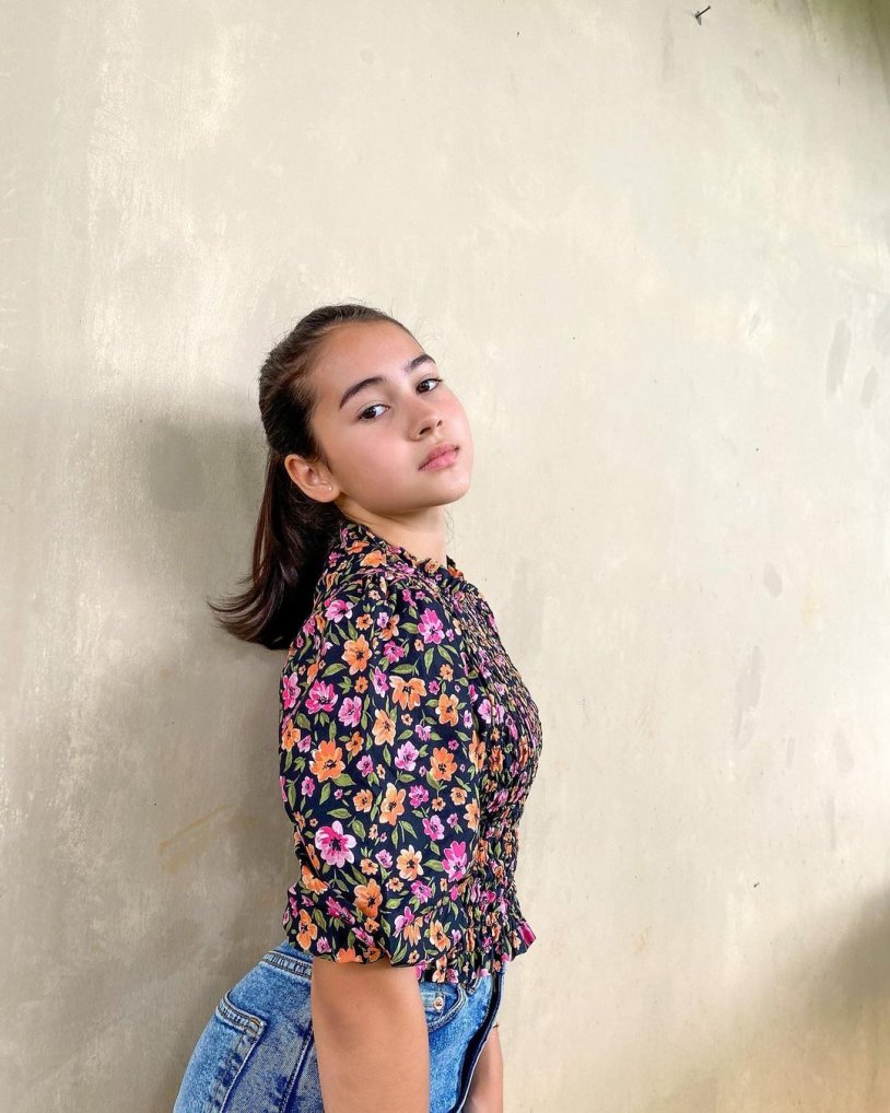 Danna Paola Figure 2020