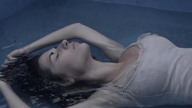 Susanna Almeida is hot