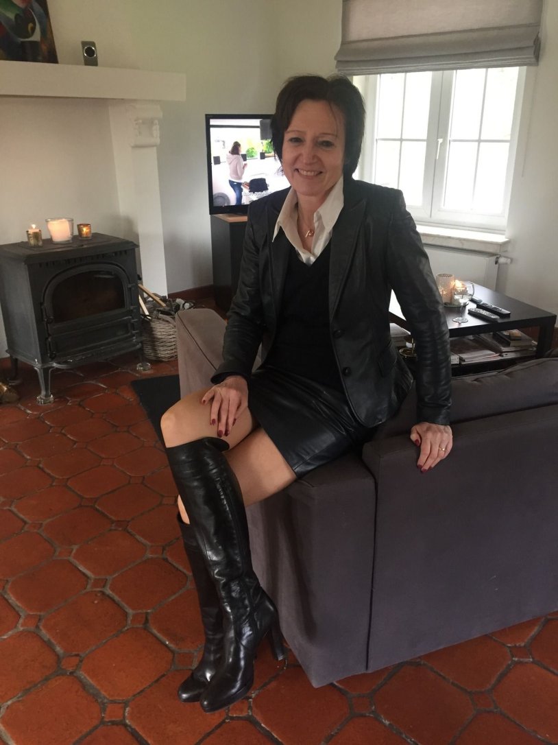 Older women in pantyhose