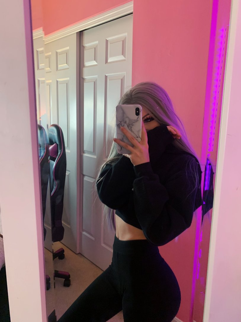 Jack Russell, Geeena Bennett