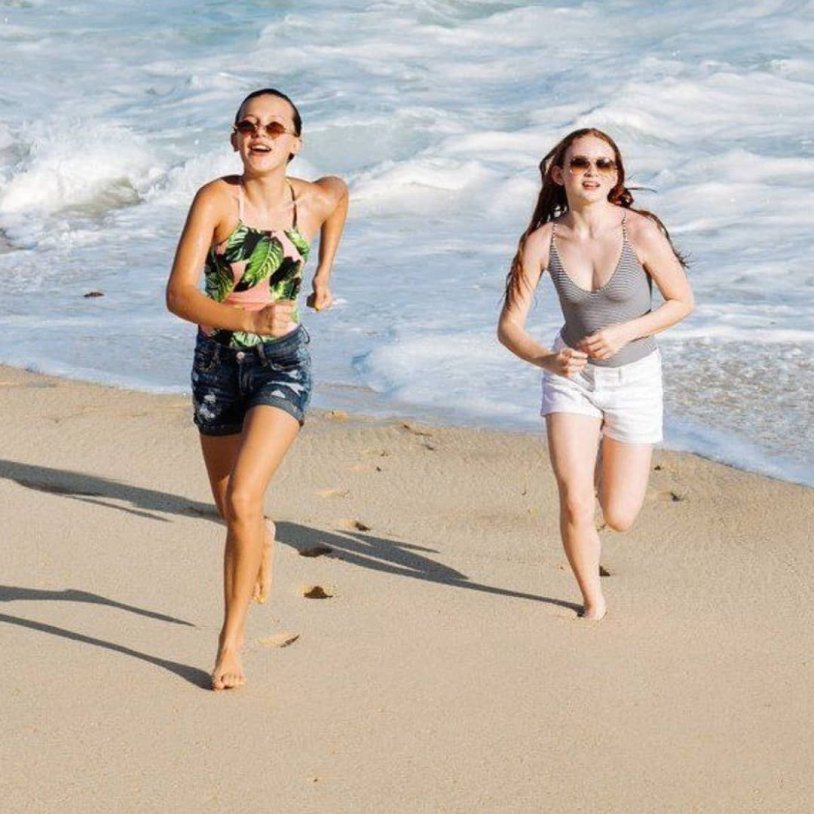 Millie Bobby Brown and Sadie Sink in a swimsuit