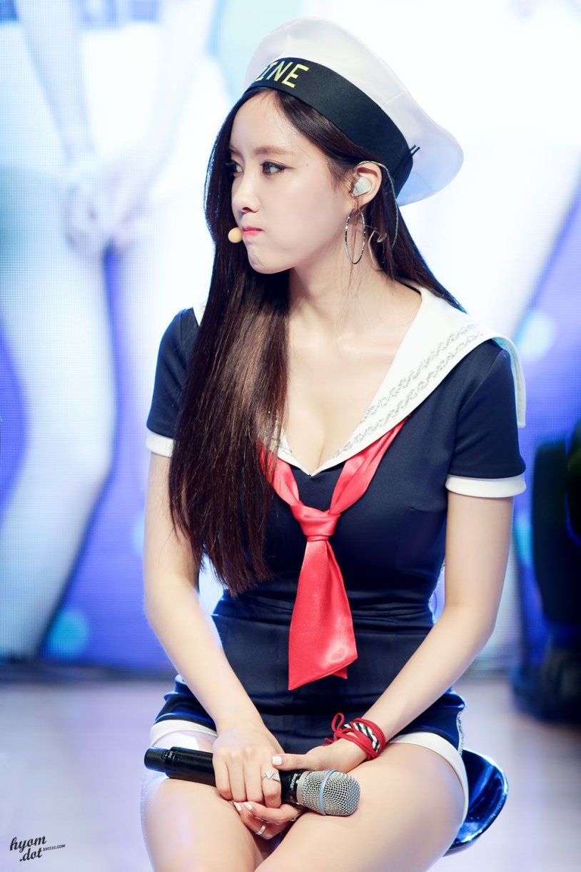 Hyomin chest