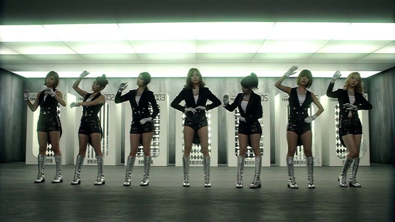 Pak Hyomin (t-am) in underwear