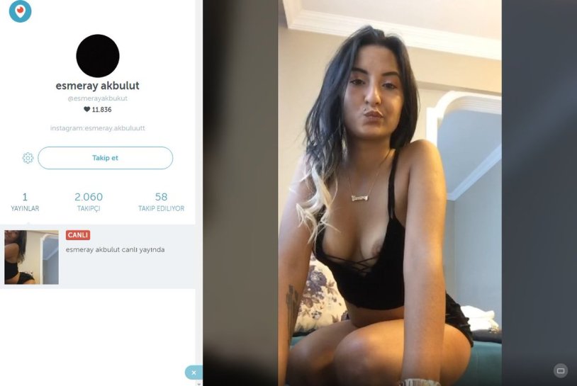 Nicole Aniston in the gym