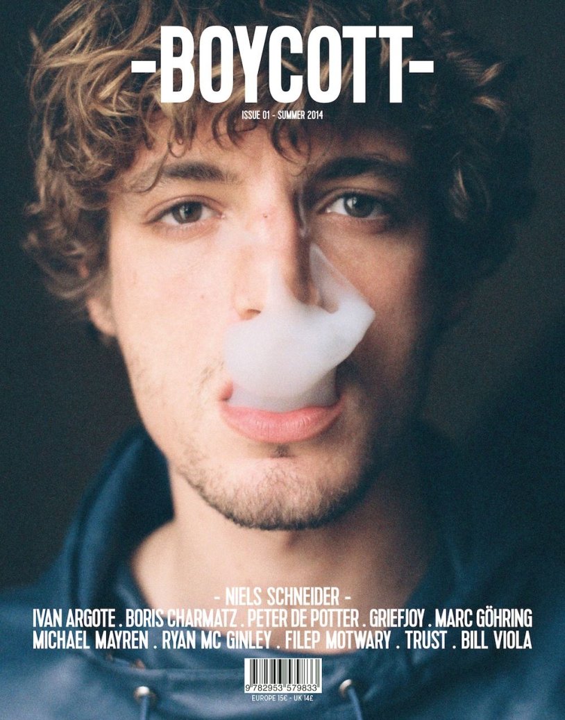 Niels Schneider Naked