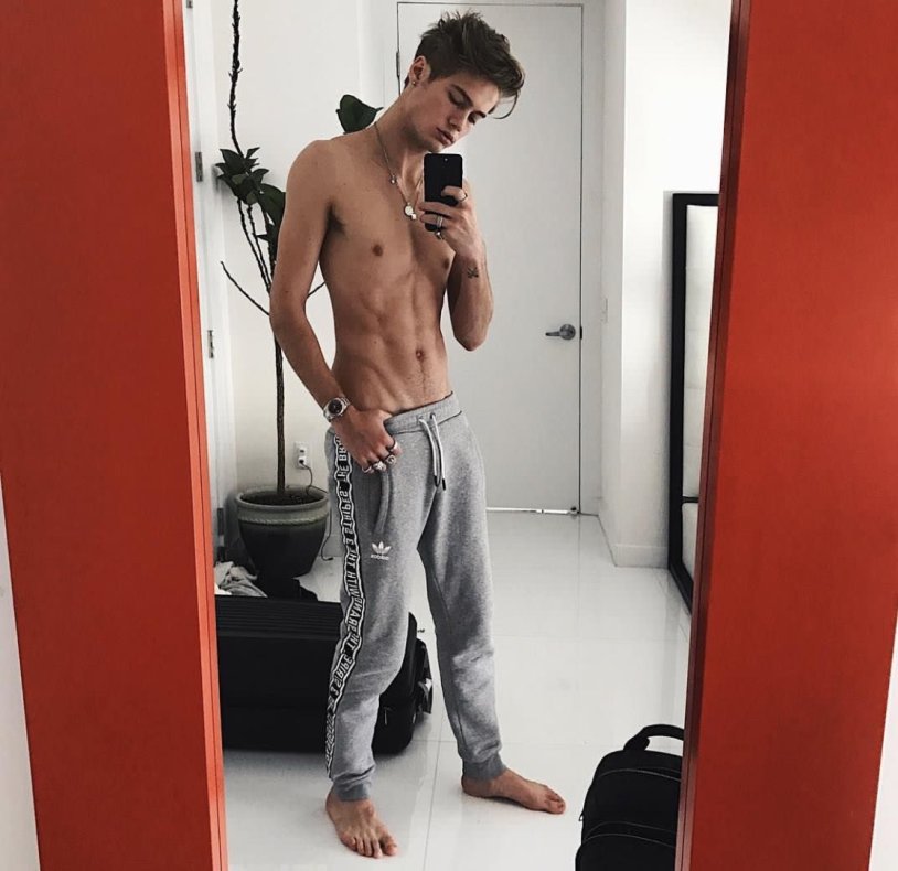 Neels Visser torso