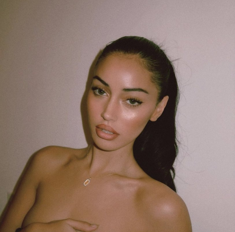 Bozhana Abrilich Miss Bo