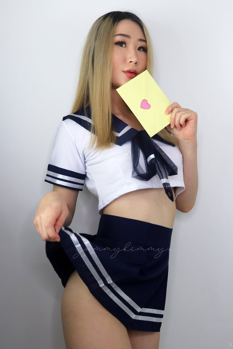 Yammy kimmi naked masturbation