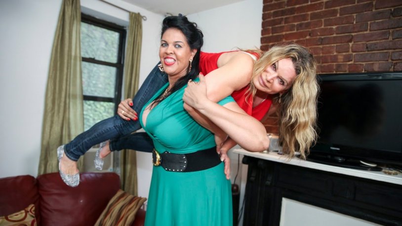 Comics Mixed Wrestling