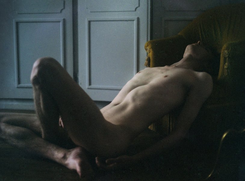 Tom Hiddleston Naked