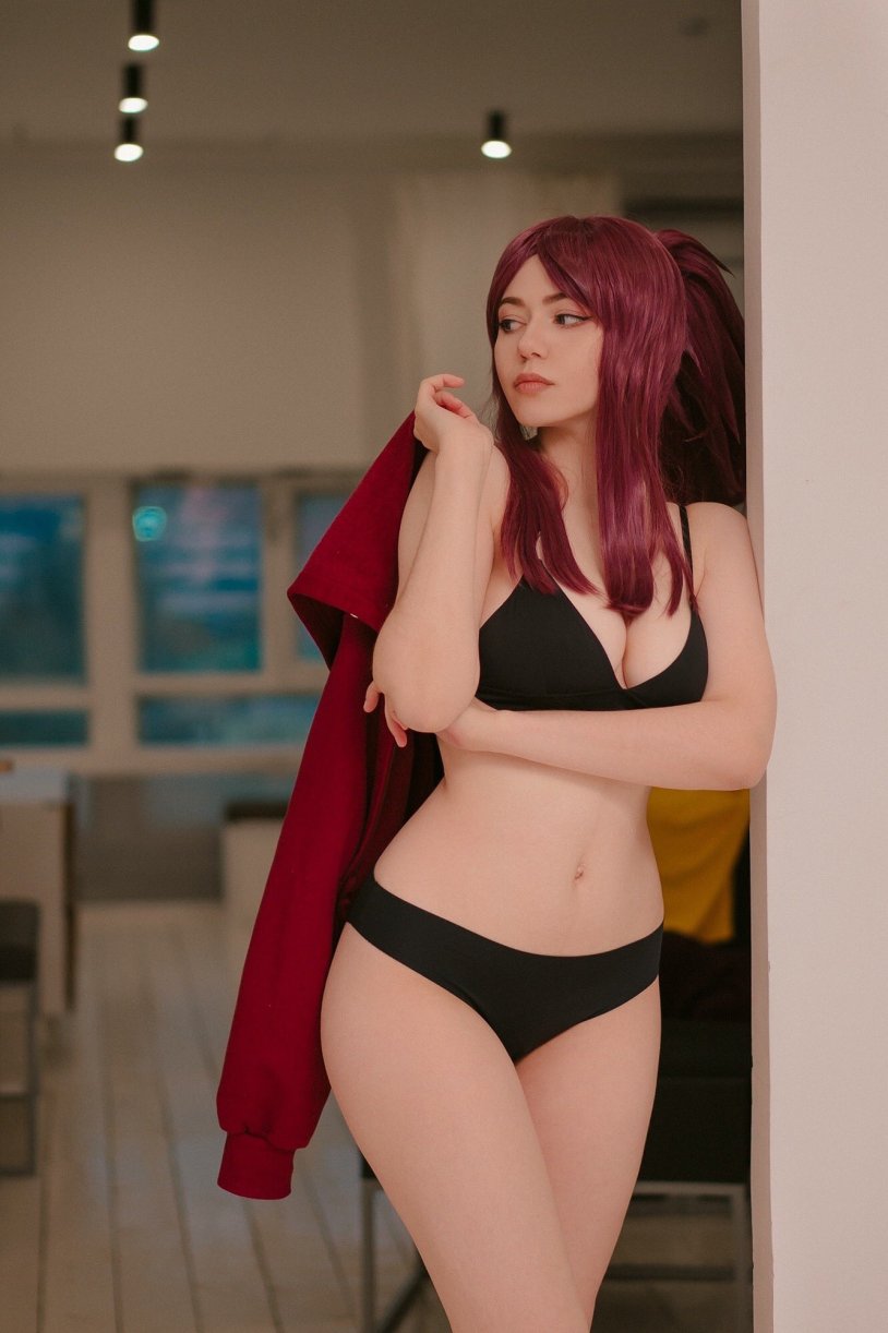 Alina Becker Foam on the chest