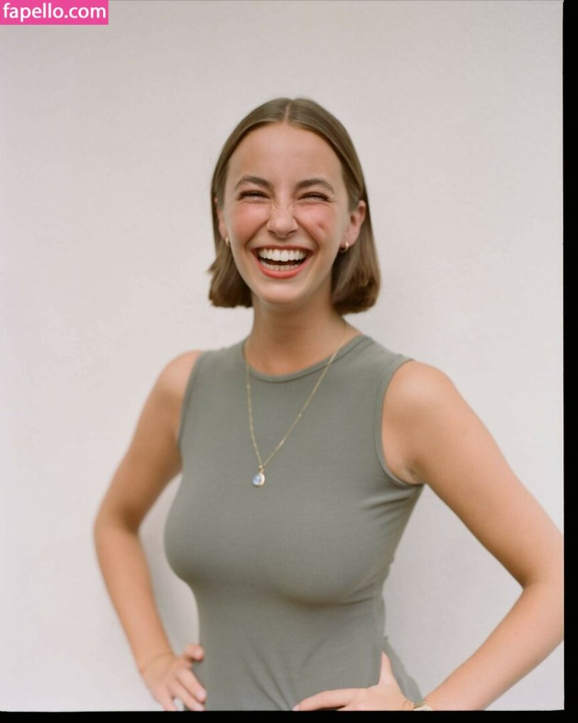 Amelie Manzoli Instagram