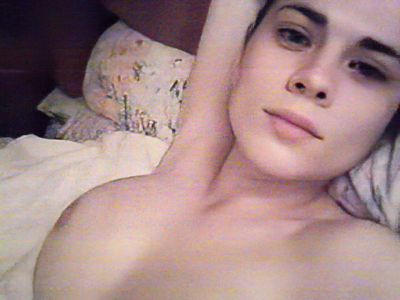 Haley Etwell films +18