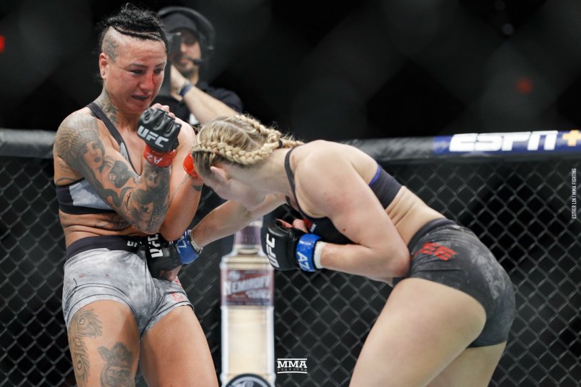 Naked Eden Evans Pornovideo