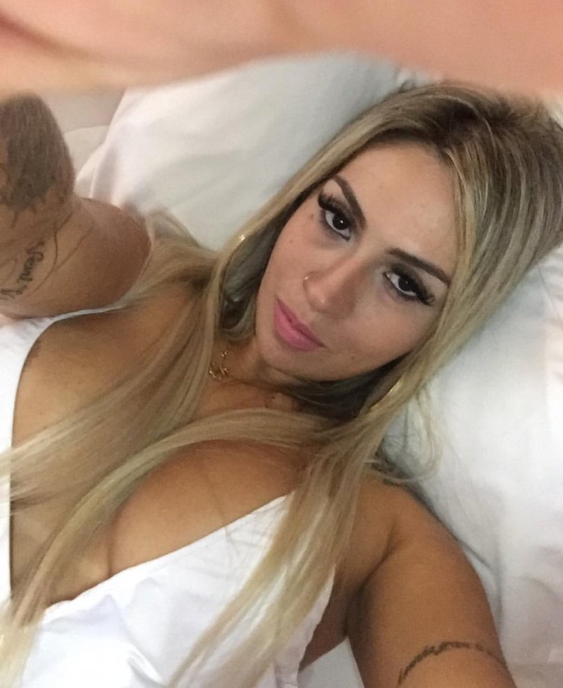 Juju Ferrari Pregnant Naked