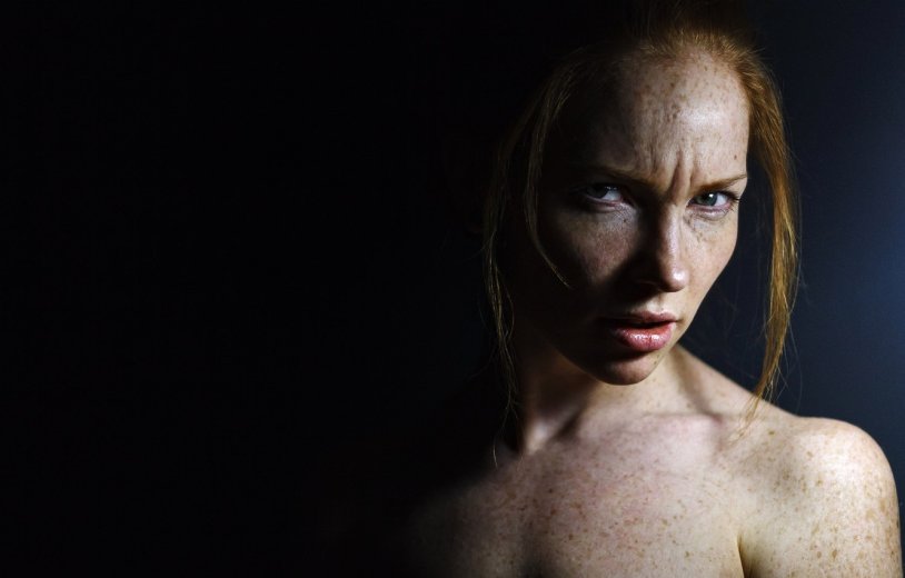 Oksana Butovskaya model drain