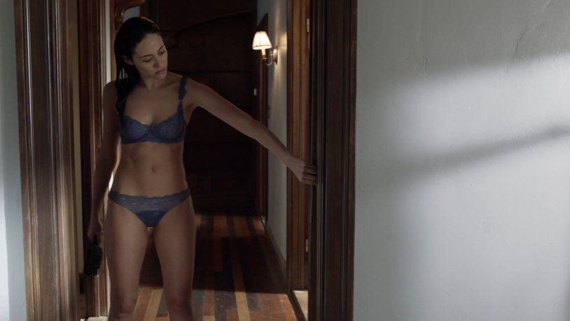 Emmy Rossum and Emma Kenney