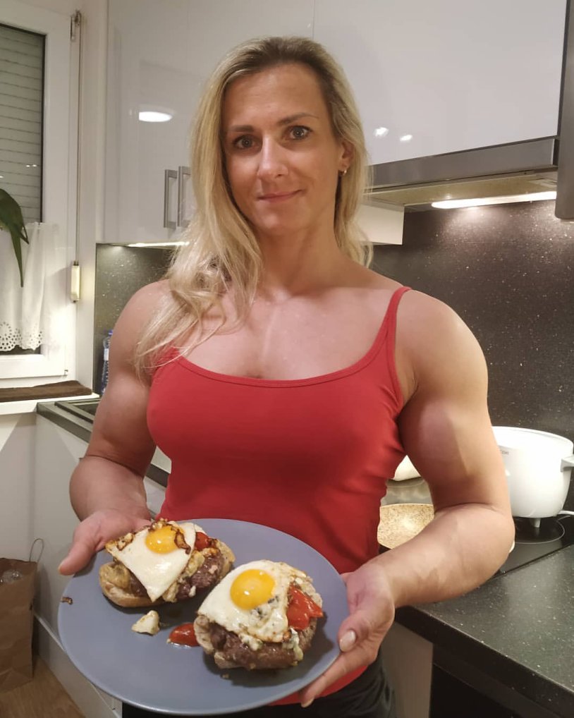 Zsoka Halasz Beauty Muscle