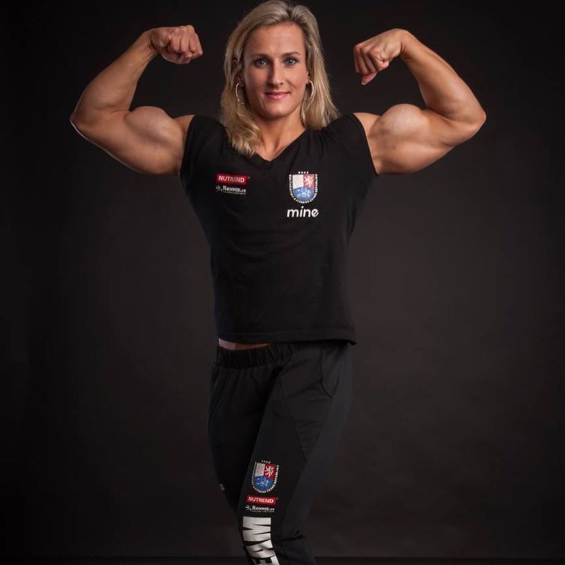 Lenka Ferencukova Bio