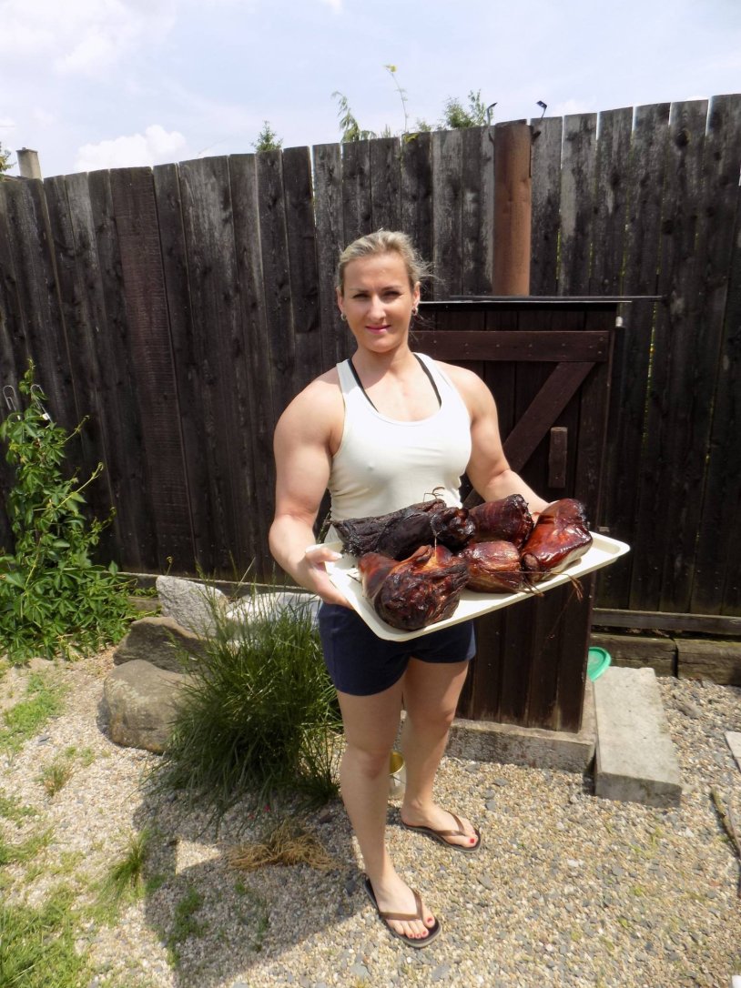 Lenka Ferencukova Muscle