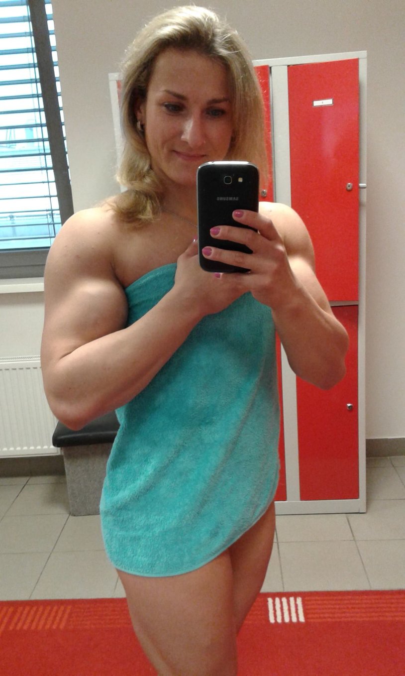 Fencukova Lenka Mude