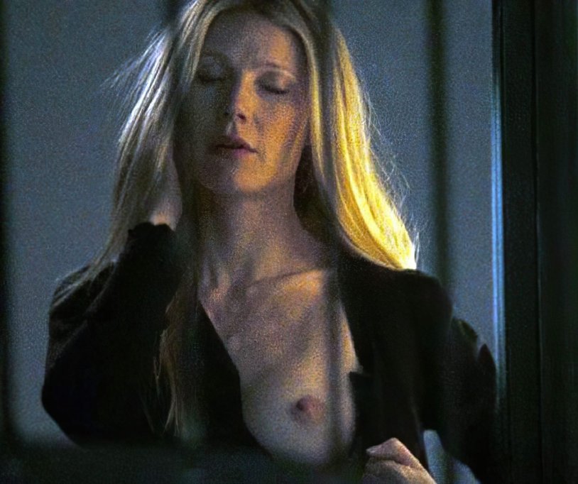 Actress Gwyneth Paltrow naked