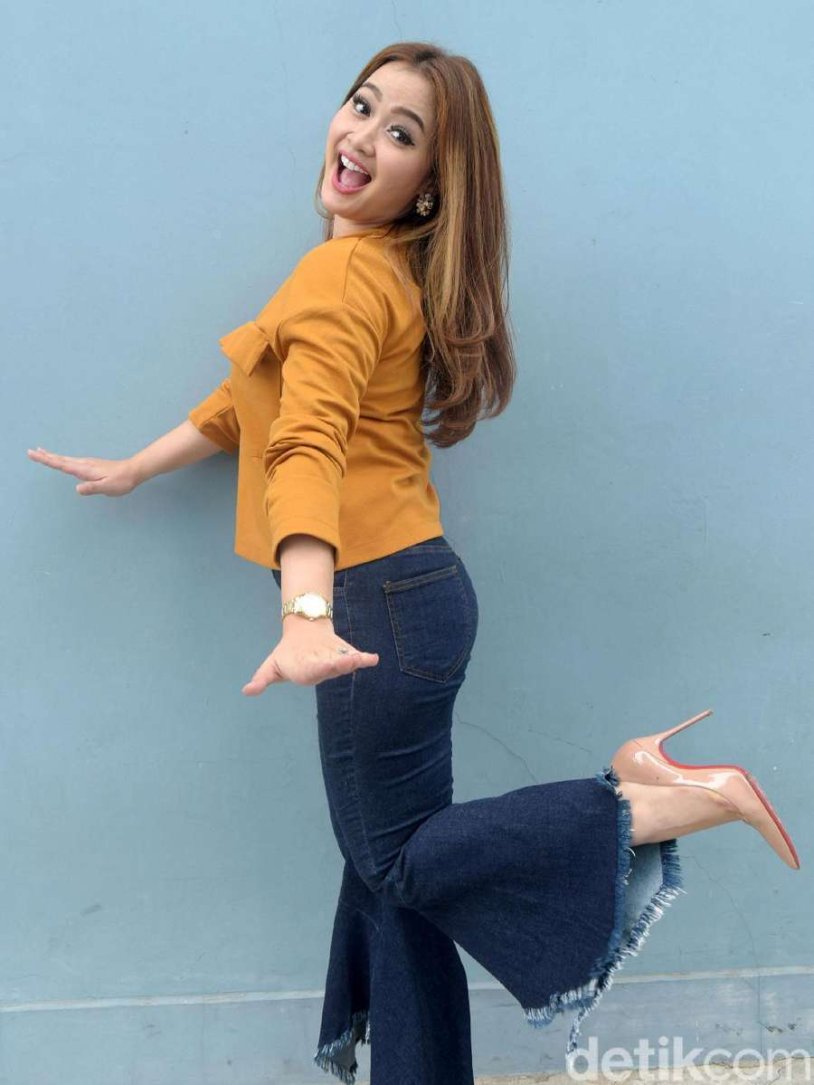 Paulina Andreeva Thaw nude