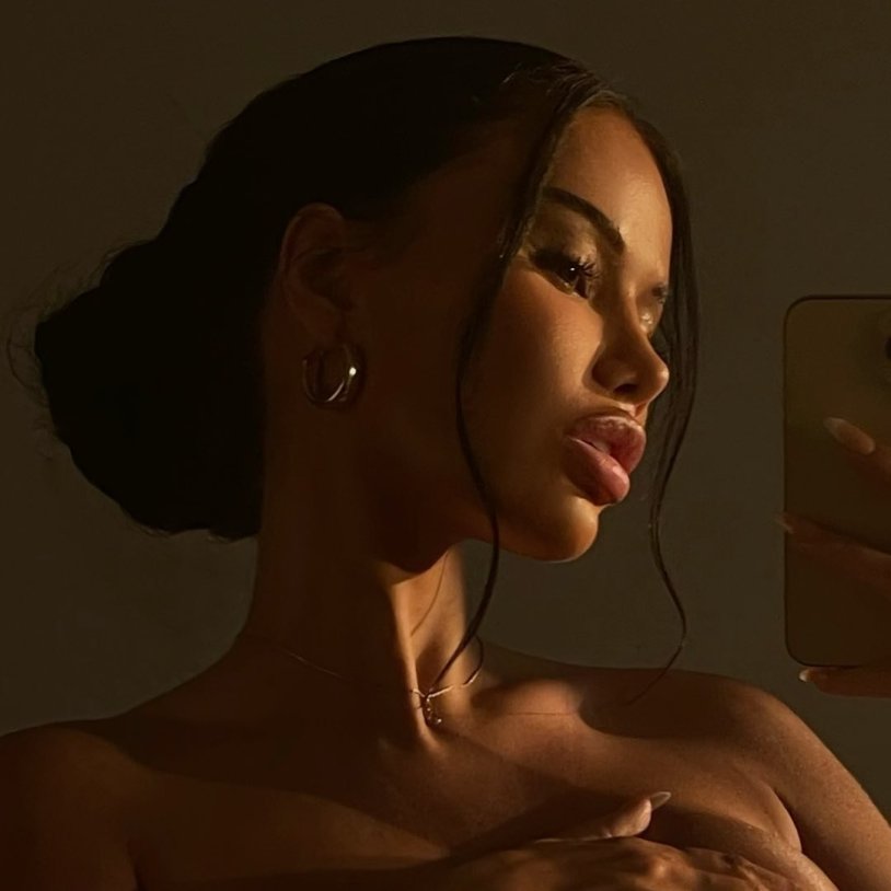 Nicky Valentina Rose