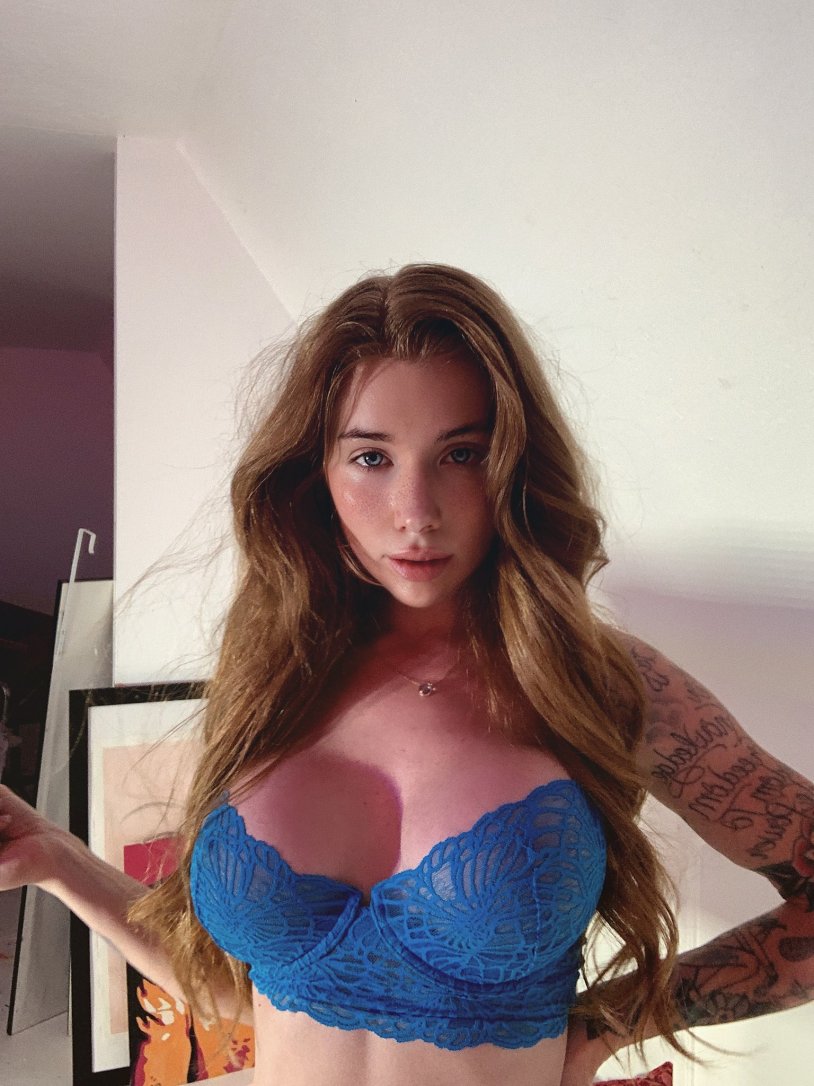 Kelly Pierce Only Fans