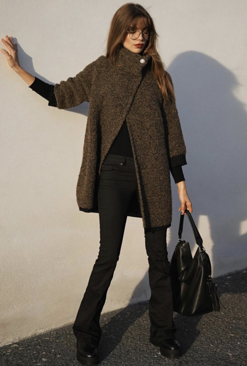 Mara Lafontan Sweater