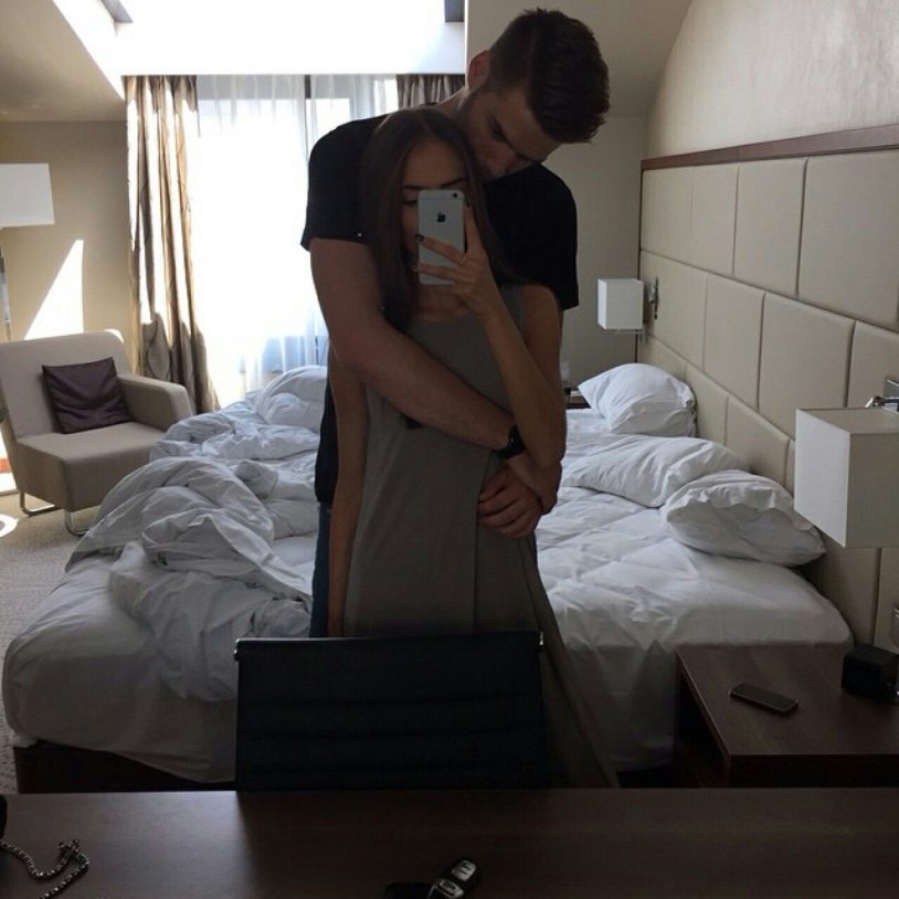 A couple in the mirror