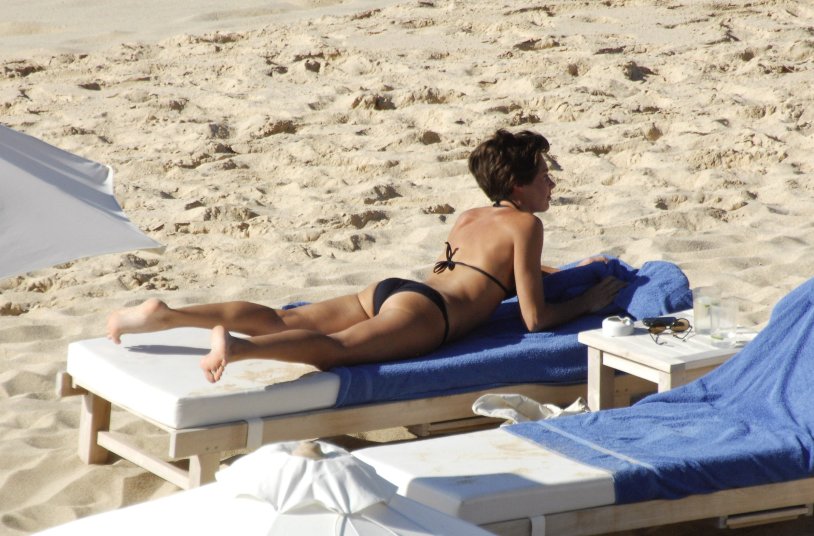 Naked Alessandra Divel