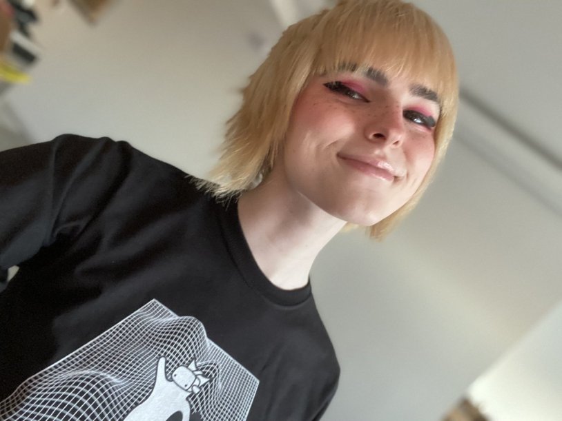 Ella Hollywood Trans