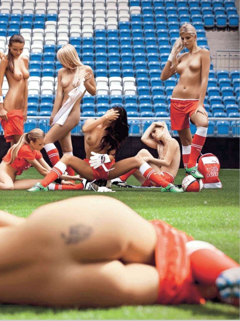 Naked women football players