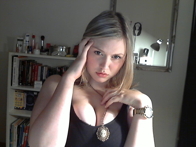 Norwegian otoni naked priest