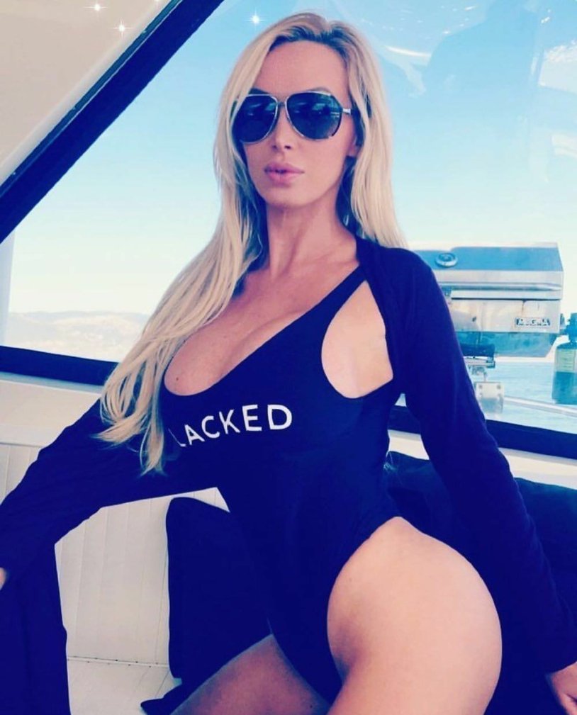 Ukrainian Kardashian Alena Omovich