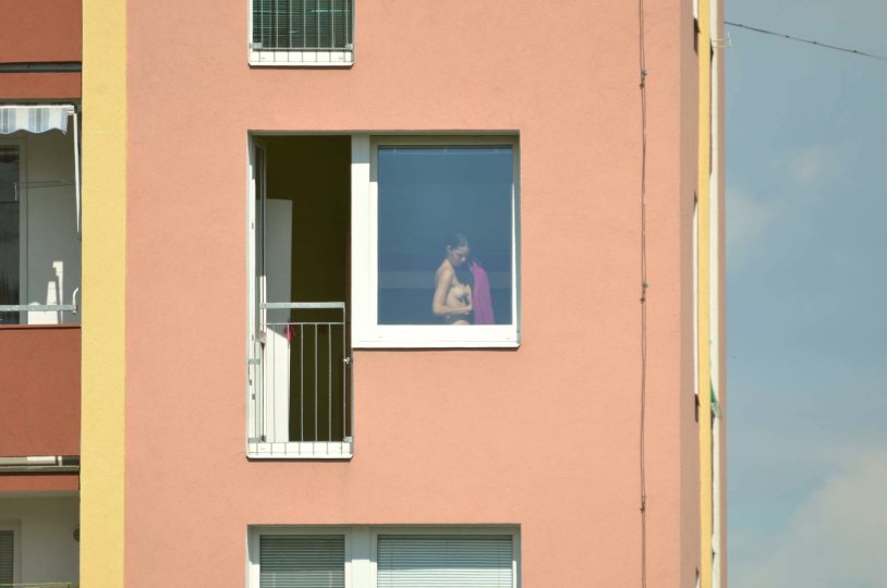 Naked photo shoot in Dubai