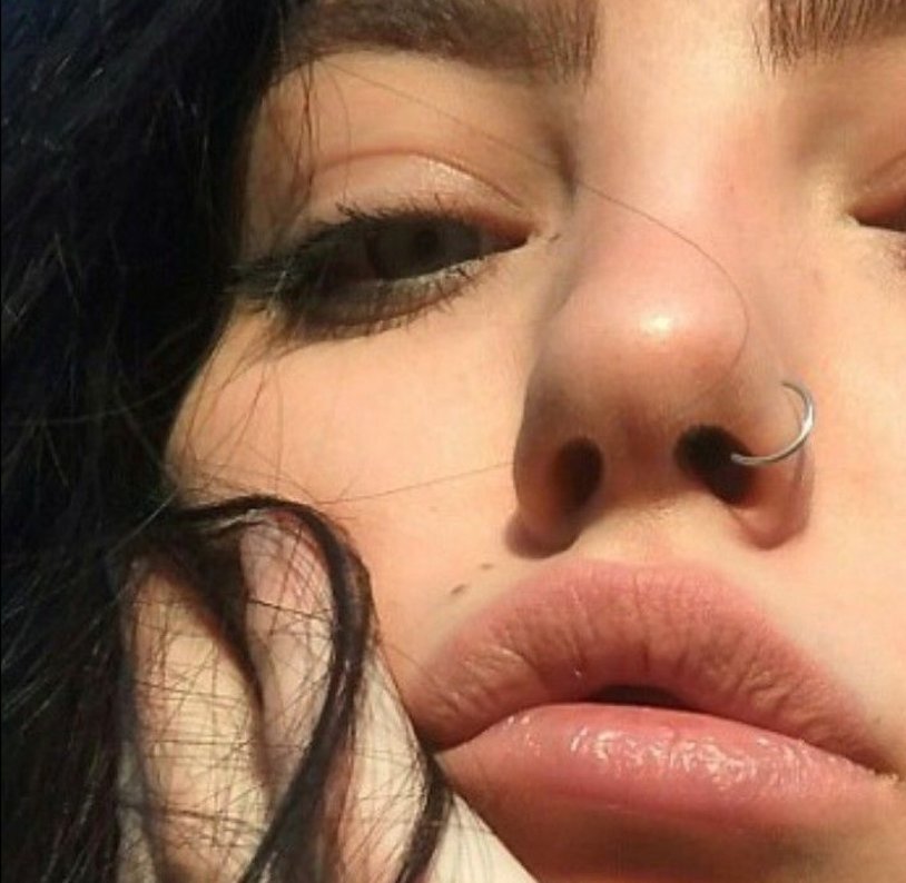 Septum aesthetics of a girl