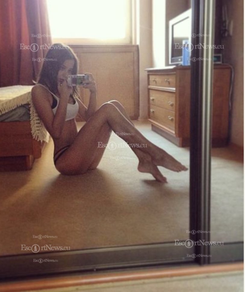 Nienna Jade in shorts