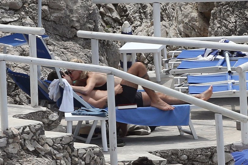 Lotta Maybalake & Robin Holzken Naked Priests