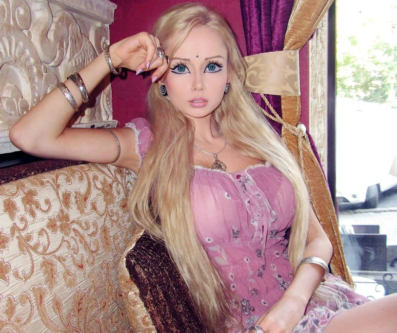 Valeria Lukyanova model