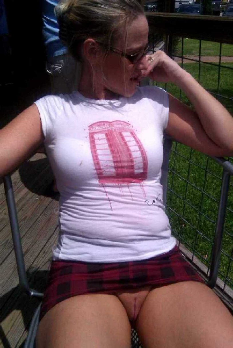 Katya Sambuca in mini