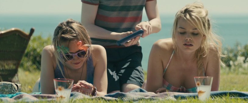 Margot Robbie Wolf with Wall Street 18