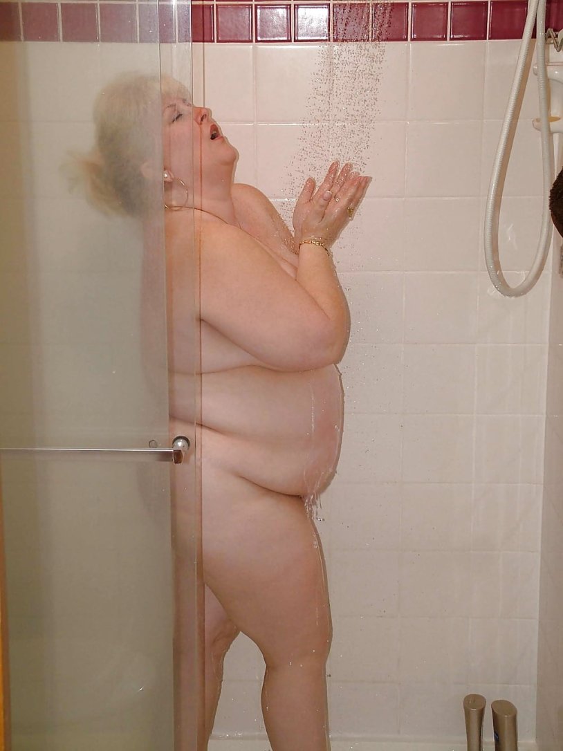 TAFFY SPANX full -length nude