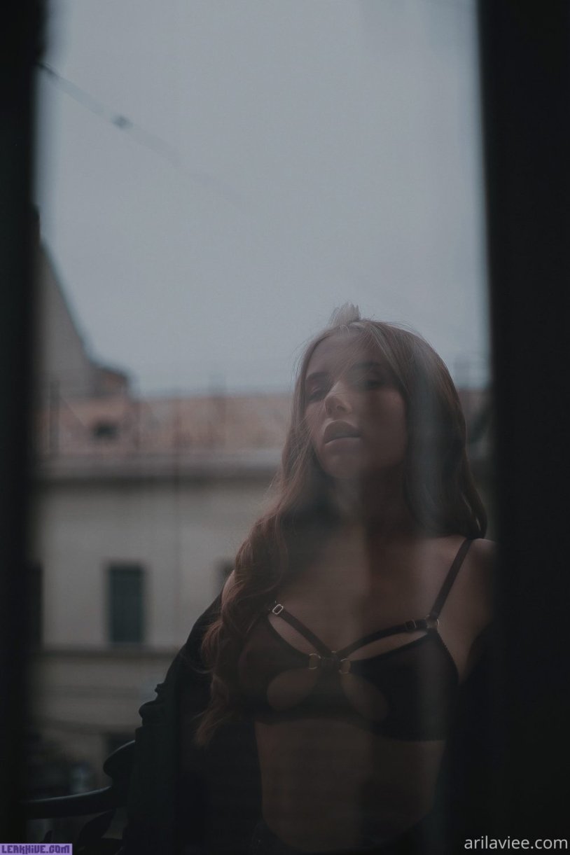 Eva Elphi photo shoot New Year