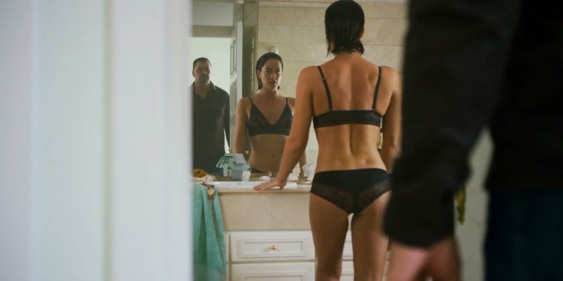 Emily Ratakovsky pregnant naked